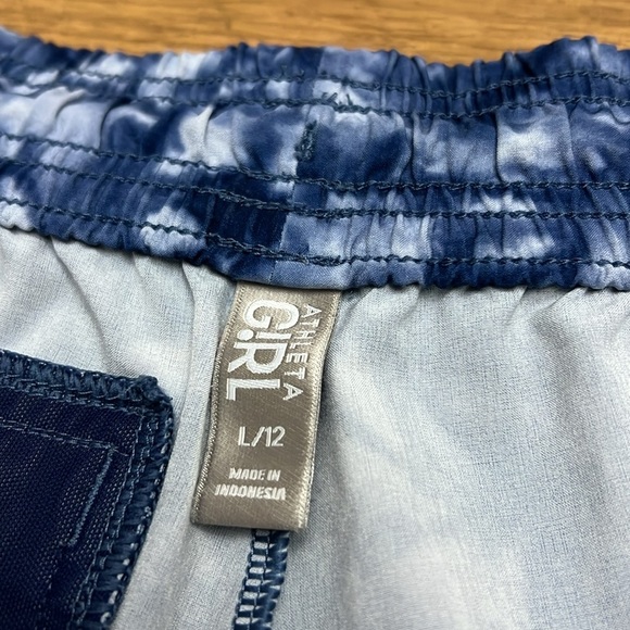 4 for $20 Athleta Girl shorts size 12 - Picture 4 of 5